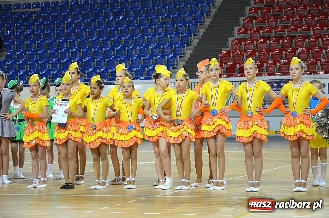 Zdjęcie w galerii na portalu naszraciborz.pl: Mażoretki z Zawady Ks. ponownie mistrzyniami Polski! wiadomości z regionu