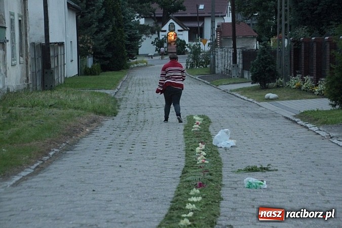 Zdjęcie w galerii na portalu naszraciborz.pl: Boże Ciało w Wojnowicach wiadomości z regionu