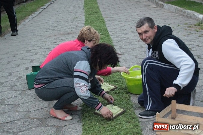 Zdjęcie w galerii na portalu naszraciborz.pl: Boże Ciało w Wojnowicach wiadomości z regionu
