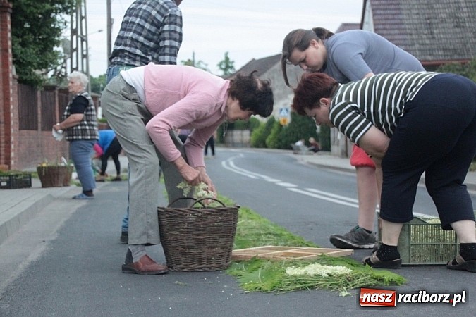 Zdjęcie w galerii na portalu naszraciborz.pl: Boże Ciało w Wojnowicach wiadomości z regionu