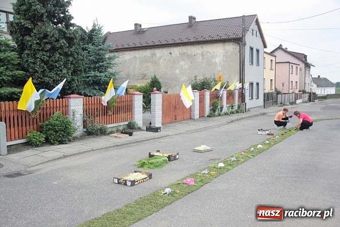 Zdjęcie w galerii na portalu naszraciborz.pl: Boże Ciało w Wojnowicach wiadomości z regionu