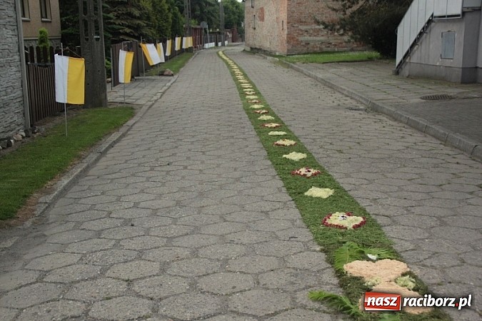 Zdjęcie w galerii na portalu naszraciborz.pl: Boże Ciało w Wojnowicach wiadomości z regionu