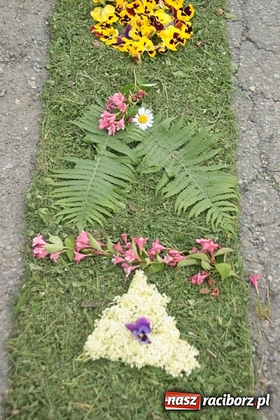 Zdjęcie w galerii na portalu naszraciborz.pl: Boże Ciało w Wojnowicach wiadomości z regionu