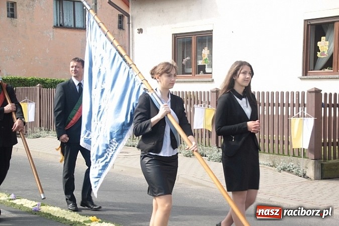 Zdjęcie w galerii na portalu naszraciborz.pl: Boże Ciało w Wojnowicach wiadomości z regionu