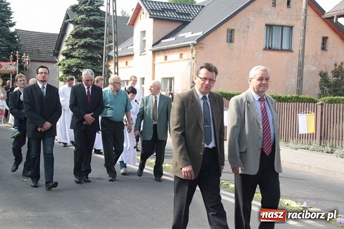 Zdjęcie w galerii na portalu naszraciborz.pl: Boże Ciało w Wojnowicach wiadomości z regionu