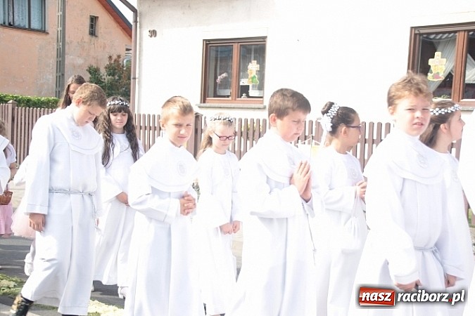 Zdjęcie w galerii na portalu naszraciborz.pl: Boże Ciało w Wojnowicach wiadomości z regionu