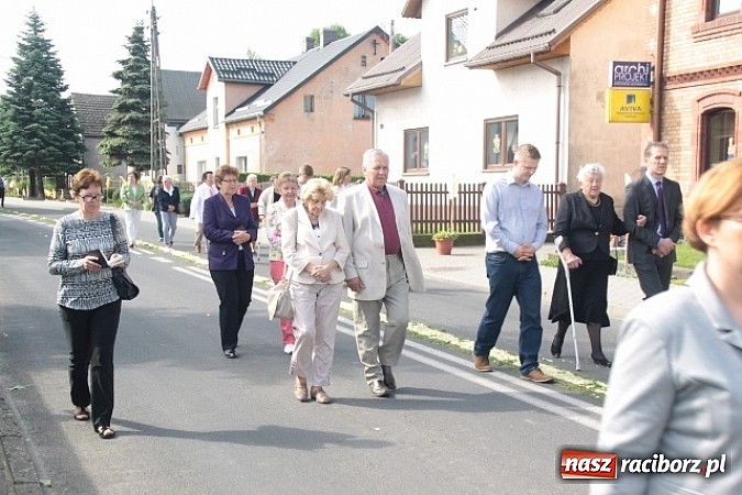Zdjęcie w galerii na portalu naszraciborz.pl: Boże Ciało w Wojnowicach wiadomości z regionu