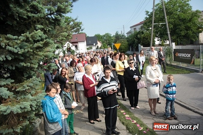 Zdjęcie w galerii na portalu naszraciborz.pl: Boże Ciało w Wojnowicach wiadomości z regionu