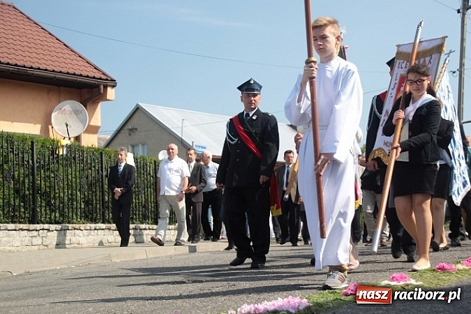 Zdjęcie w galerii na portalu naszraciborz.pl: Boże Ciało w Wojnowicach wiadomości z regionu