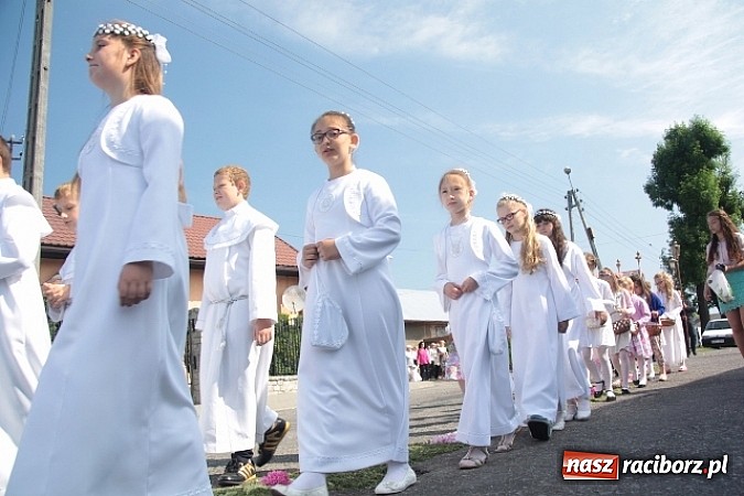 Zdjęcie w galerii na portalu naszraciborz.pl: Boże Ciało w Wojnowicach wiadomości z regionu