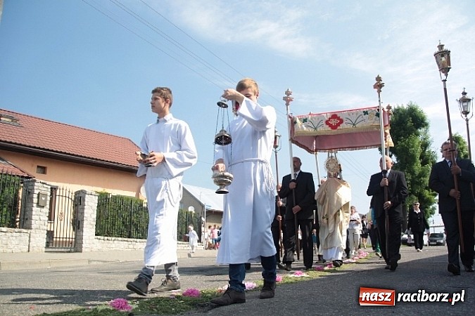 Zdjęcie w galerii na portalu naszraciborz.pl: Boże Ciało w Wojnowicach wiadomości z regionu