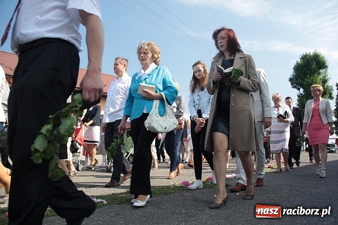 Zdjęcie w galerii na portalu naszraciborz.pl: Boże Ciało w Wojnowicach wiadomości z regionu