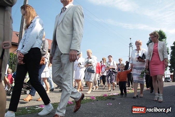 Zdjęcie w galerii na portalu naszraciborz.pl: Boże Ciało w Wojnowicach wiadomości z regionu