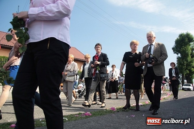 Zdjęcie w galerii na portalu naszraciborz.pl: Boże Ciało w Wojnowicach wiadomości z regionu
