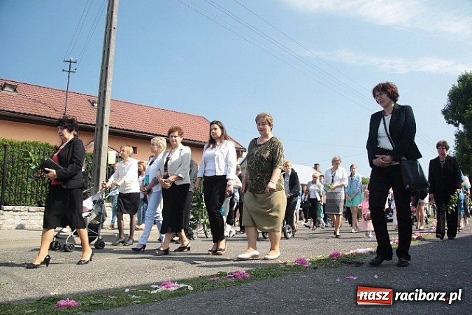 Zdjęcie w galerii na portalu naszraciborz.pl: Boże Ciało w Wojnowicach wiadomości z regionu