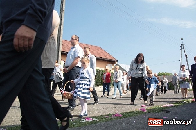 Zdjęcie w galerii na portalu naszraciborz.pl: Boże Ciało w Wojnowicach wiadomości z regionu
