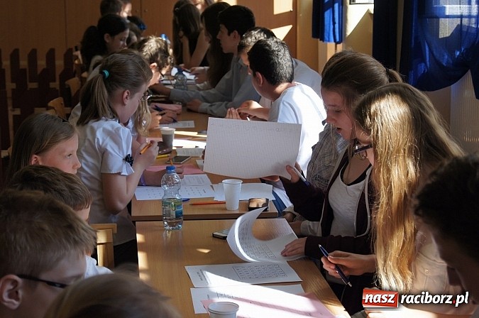 Zdjęcie w galerii na portalu naszraciborz.pl: X edycja konkursu Matematyczny Czar Par w SP4 wiadomości z regionu