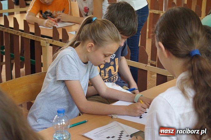 Zdjęcie w galerii na portalu naszraciborz.pl: X edycja konkursu Matematyczny Czar Par w SP4 wiadomości z regionu