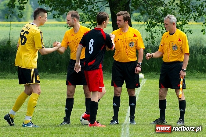 Zdjęcie w galerii na portalu naszraciborz.pl: B klasa: Derby gminy dla Bieńkowic wiadomości z regionu