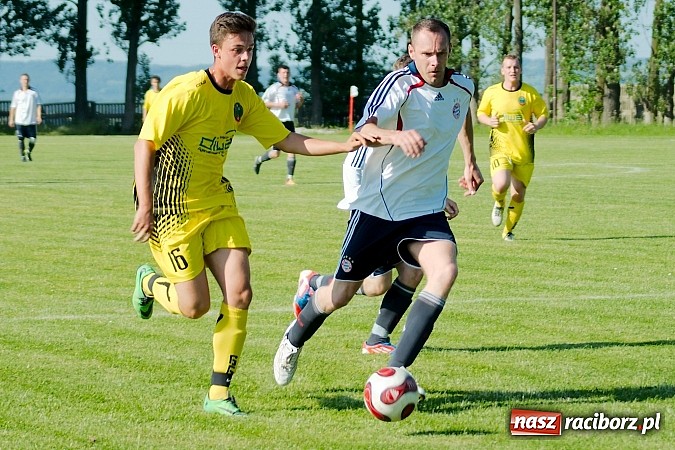 Zdjęcie w galerii na portalu naszraciborz.pl: Owsiszcze pokonały 