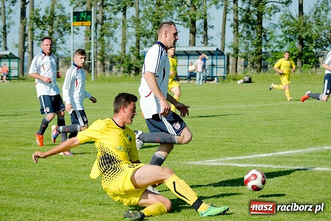 Zdjęcie w galerii na portalu naszraciborz.pl: Owsiszcze pokonały 