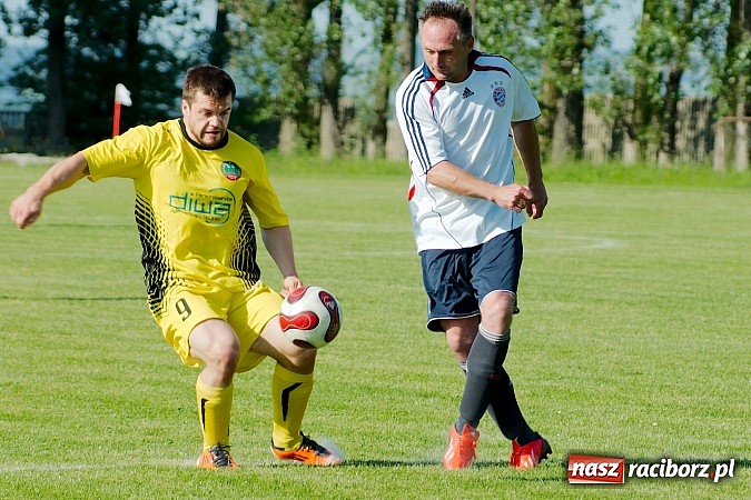 Zdjęcie w galerii na portalu naszraciborz.pl: Owsiszcze pokonały 