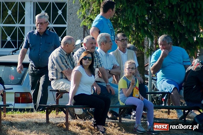 Zdjęcie w galerii na portalu naszraciborz.pl: Owsiszcze pokonały 