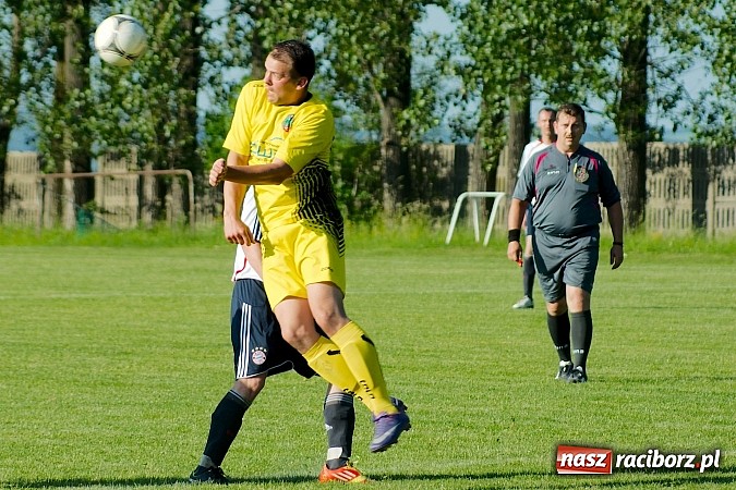Zdjęcie w galerii na portalu naszraciborz.pl: Owsiszcze pokonały 