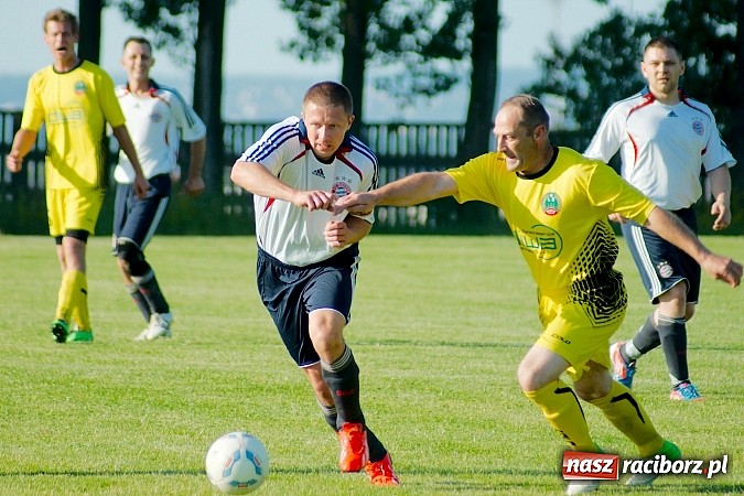 Zdjęcie w galerii na portalu naszraciborz.pl: Owsiszcze pokonały 