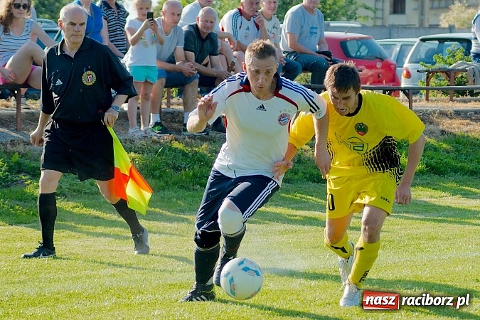 Zdjęcie w galerii na portalu naszraciborz.pl: Owsiszcze pokonały 