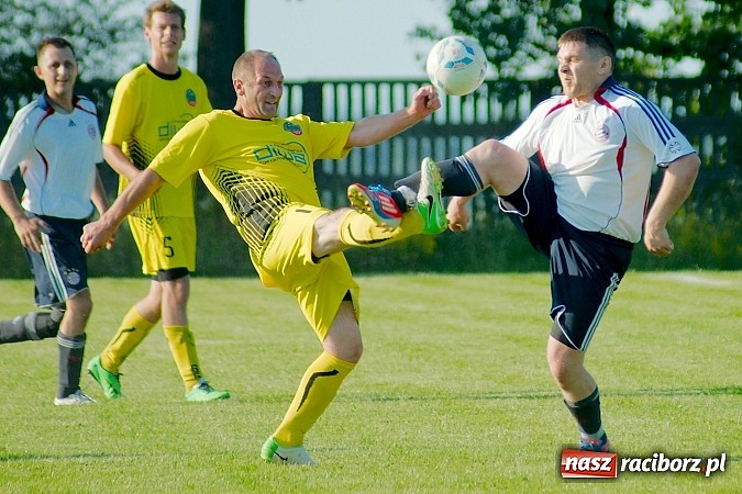 Zdjęcie w galerii na portalu naszraciborz.pl: Owsiszcze pokonały 