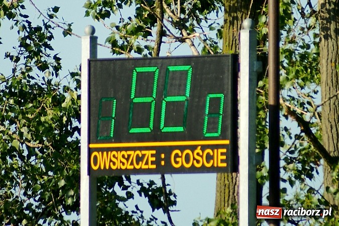 Zdjęcie w galerii na portalu naszraciborz.pl: Owsiszcze pokonały 