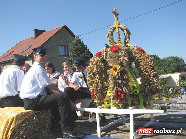 Zdjęcie w galerii na portalu naszraciborz.pl: Dożynki w Makowie i Cyprzanowie wiadomości z regionu