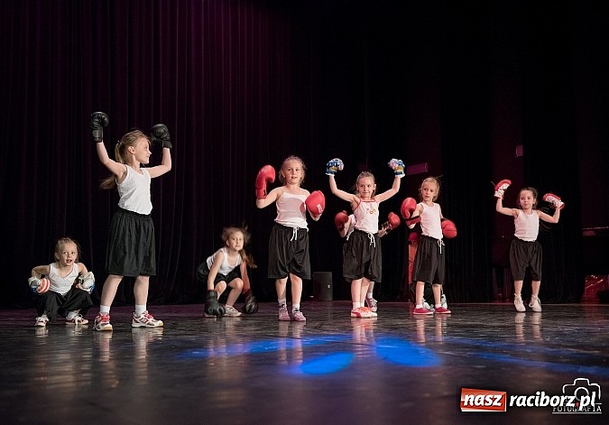 Zdjęcie w galerii na portalu naszraciborz.pl: Skaza podsumowała sezon. Tancerze jak zwykle zachwycili!  wiadomości z regionu