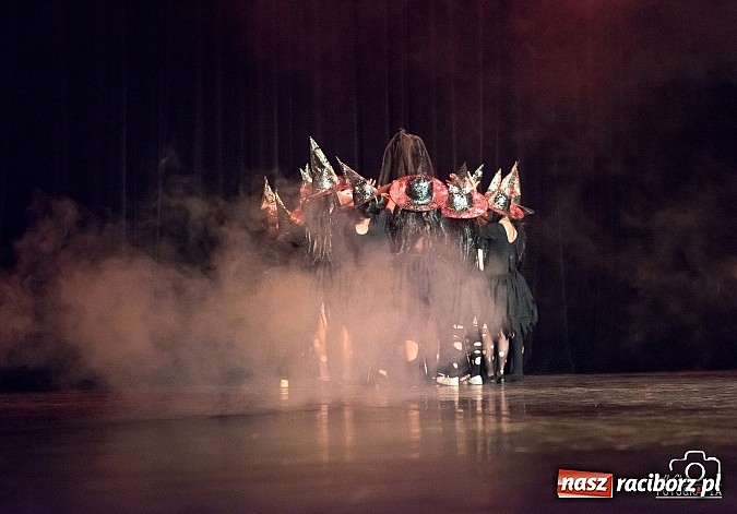 Zdjęcie w galerii na portalu naszraciborz.pl: Skaza podsumowała sezon. Tancerze jak zwykle zachwycili!  wiadomości z regionu