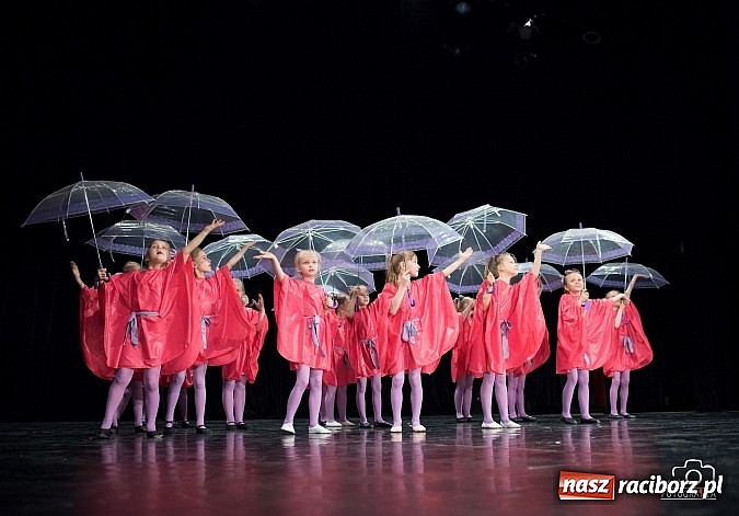 Zdjęcie w galerii na portalu naszraciborz.pl: Skaza podsumowała sezon. Tancerze jak zwykle zachwycili!  wiadomości z regionu