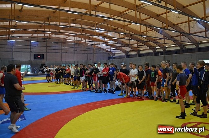 Zdjęcie w galerii na portalu naszraciborz.pl: Zapaśnicy z Polski i Niemiec trenowali w Raciborzu  wiadomości z regionu