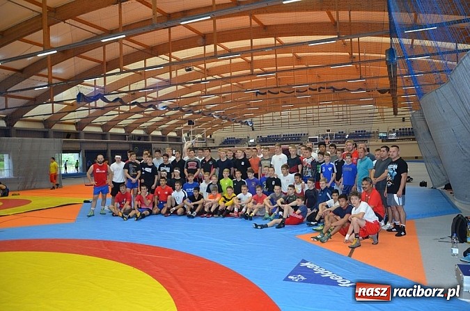 Zdjęcie w galerii na portalu naszraciborz.pl: Zapaśnicy z Polski i Niemiec trenowali w Raciborzu  wiadomości z regionu