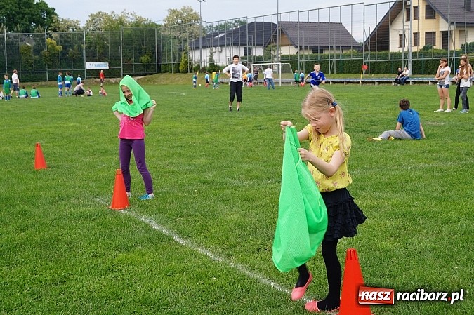 Zdjęcie w galerii na portalu naszraciborz.pl: Na majówce w podstawówce  wiadomości z regionu