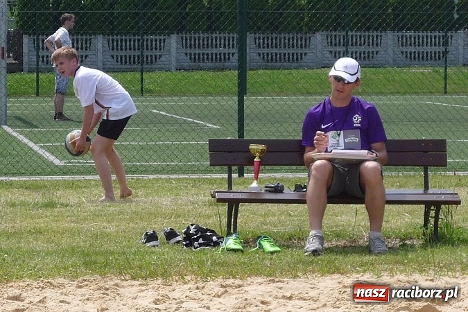 Zdjęcie w galerii na portalu naszraciborz.pl: Plażówka na szkolny dzień sportu  wiadomości z regionu