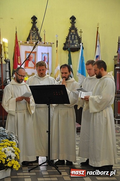 Zdjęcie w galerii na portalu naszraciborz.pl: Msza św. w rycie dominikańskim poprzedziła inaugurację działalności Fundacji Ofki Raciborskiej. Był też koncert Leszka Długosza wiadomości z regionu