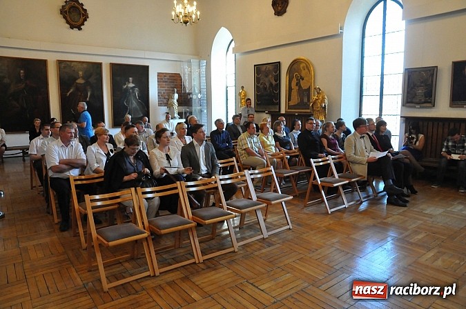 Zdjęcie w galerii na portalu naszraciborz.pl: Msza św. w rycie dominikańskim poprzedziła inaugurację działalności Fundacji Ofki Raciborskiej. Był też koncert Leszka Długosza wiadomości z regionu