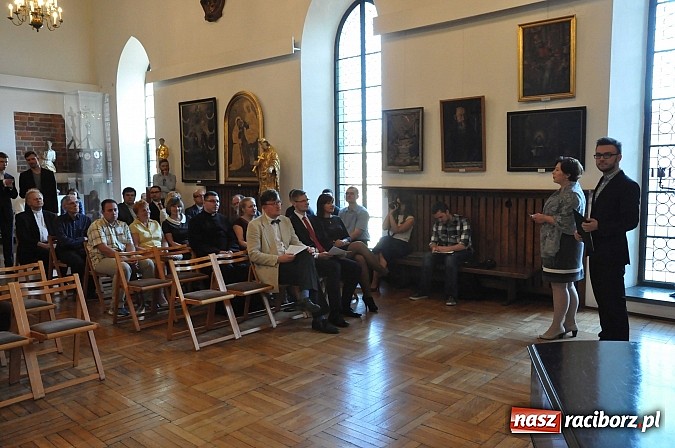 Zdjęcie w galerii na portalu naszraciborz.pl: Msza św. w rycie dominikańskim poprzedziła inaugurację działalności Fundacji Ofki Raciborskiej. Był też koncert Leszka Długosza wiadomości z regionu