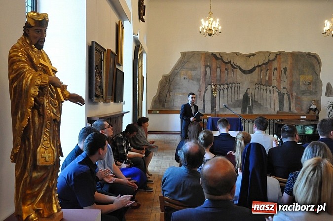 Zdjęcie w galerii na portalu naszraciborz.pl: Msza św. w rycie dominikańskim poprzedziła inaugurację działalności Fundacji Ofki Raciborskiej. Był też koncert Leszka Długosza wiadomości z regionu