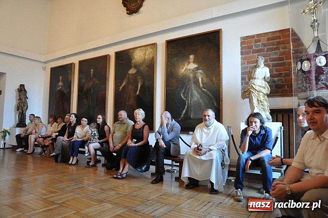 Zdjęcie w galerii na portalu naszraciborz.pl: Msza św. w rycie dominikańskim poprzedziła inaugurację działalności Fundacji Ofki Raciborskiej. Był też koncert Leszka Długosza wiadomości z regionu