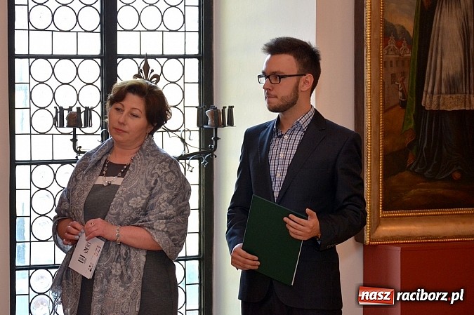 Zdjęcie w galerii na portalu naszraciborz.pl: Msza św. w rycie dominikańskim poprzedziła inaugurację działalności Fundacji Ofki Raciborskiej. Był też koncert Leszka Długosza wiadomości z regionu