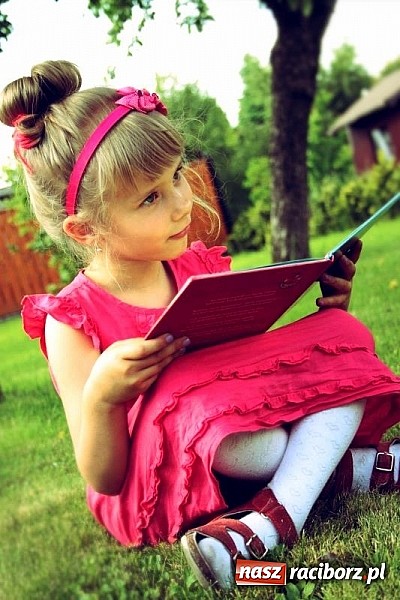 Zdjęcie w galerii na portalu naszraciborz.pl: Stylizacje, wizaż i niesamowite fryzury, czyli rodzinnie u fryzjera wiadomości z regionu