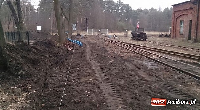 Zdjęcie w galerii na portalu naszraciborz.pl: Dworzec kolejki wąskotorowej w Rudach w nowej szacie wiadomości z regionu