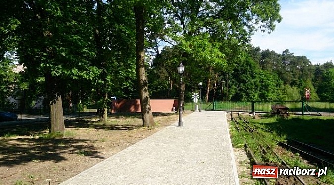 Zdjęcie w galerii na portalu naszraciborz.pl: Dworzec kolejki wąskotorowej w Rudach w nowej szacie wiadomości z regionu