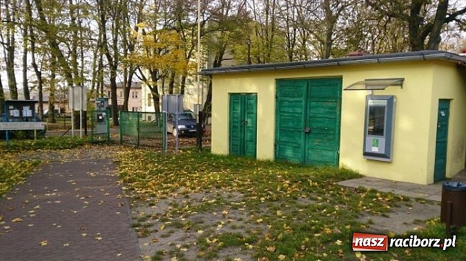 Zdjęcie w galerii na portalu naszraciborz.pl: Dworzec kolejki wąskotorowej w Rudach w nowej szacie wiadomości z regionu